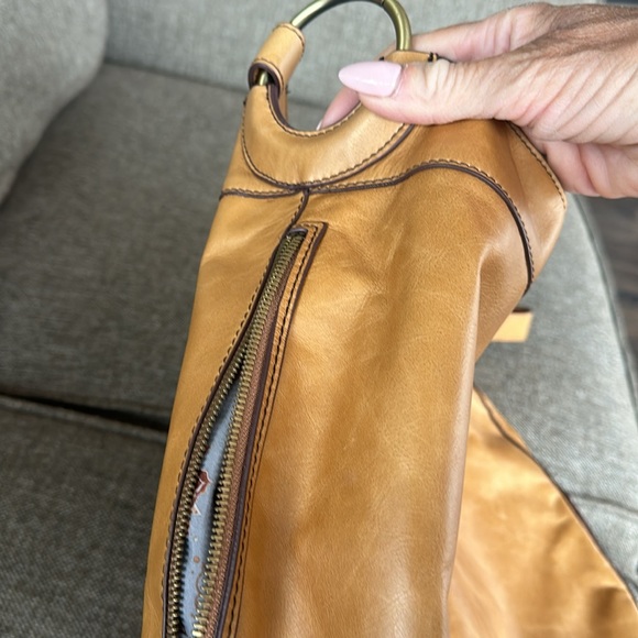 Purse - Picture 2 of 4